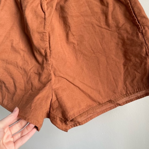 Abercrombie & Fitch • Terracotta Off Shoulder Puff Sleeve Romper - Picture 2 of 7